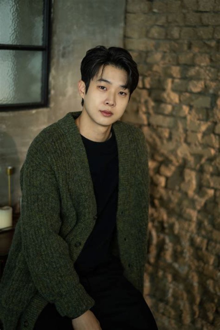 Choi Woo Shik: The Rising Star of Korean Cinema