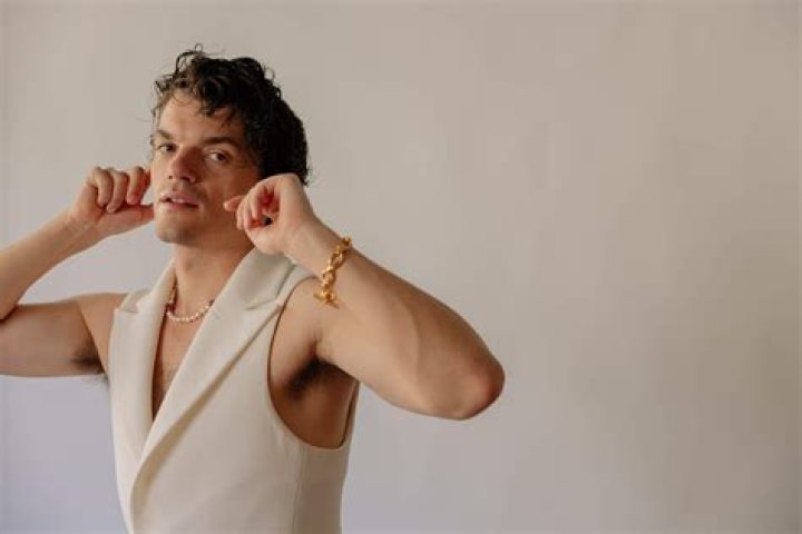 Edward Bluemel: The Rising Star in "The Crown"