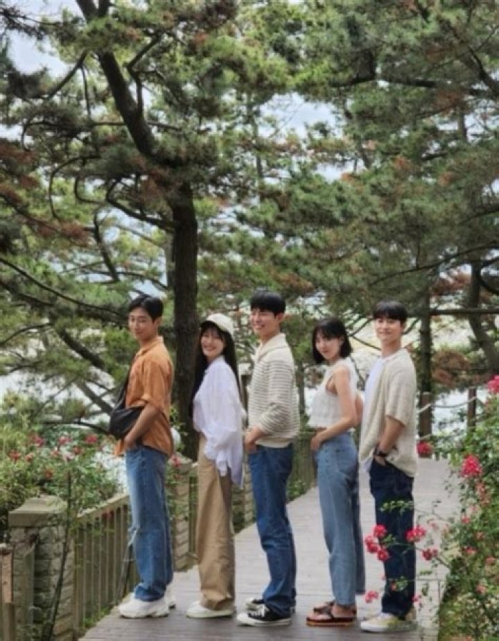 Exploring the Relationship Between Park Bo Gum and Kim Yoo Jung: A Deeper Dive