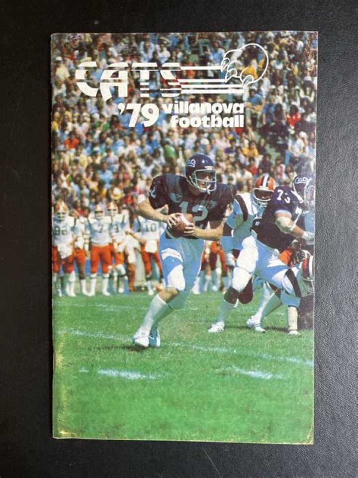 Howie Long: A Comprehensive Guide to the NFL Legend