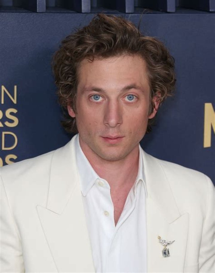 Jeremy Allen White Net Worth: A Deep Dive into His Wealth and Career